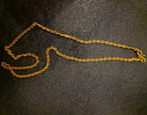 22ct yellow gold signed - gold,