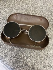 WW2  RAF  Sunglasses In Tin