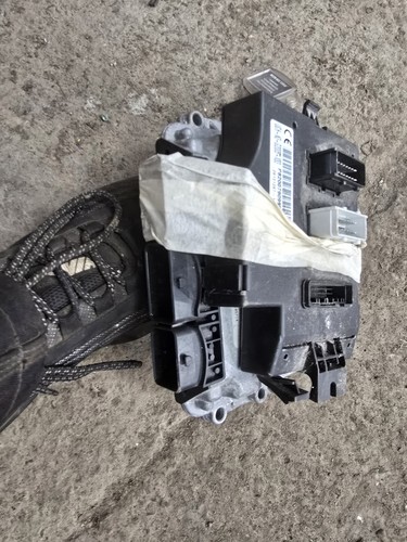 Plug uch renault - plug,