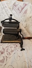 ANTIQUE 1877 CROWN FABRIC FLUTING PLEATER CRIMPER IRON ROLLER MACHINE CAST IRON