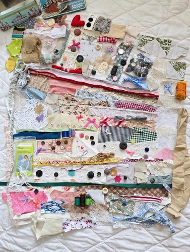 Vintage sewing tin filled - sewing,
