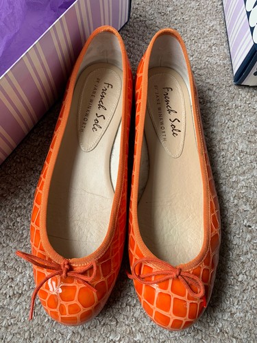 French sole ballet pumps - ballet,