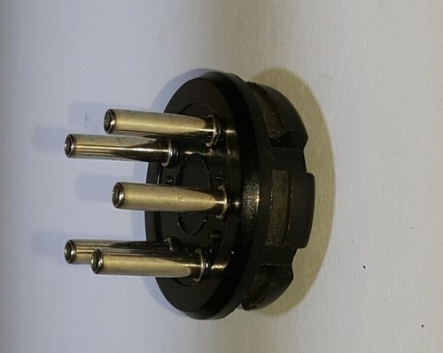 Amphenol pin plug - 5,