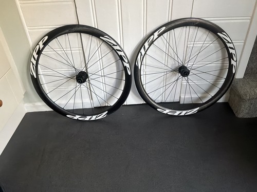 Zipp 302 carbon clincher - carbon,