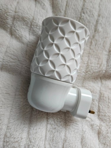 Scentsy fan plug wall - fan,