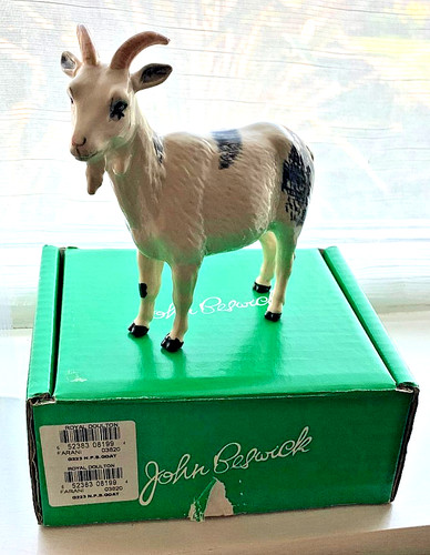Beswick pot bellied goat - beswick, g223