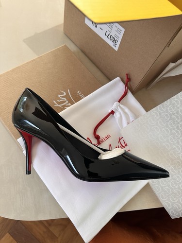 Bnib christian louboutin miss - bnib,