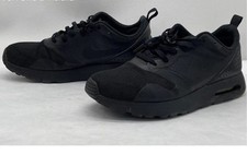 Youth’s Nike Air Max Tavas