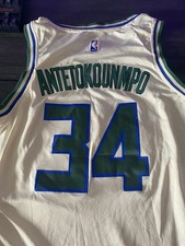 NBA Jersey Cream Giannis Antetokounmpo #34