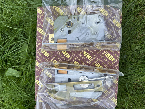Union mortise door locks with - door,