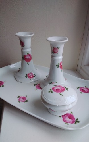 Vintage ceramic dressing table - ceramic,