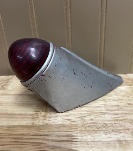 Vintage fender mounted - fender,