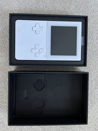 Analogue pocket white less - analogue,