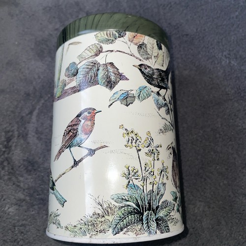 Vintage woodland birds and - birds,