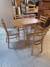 1990s Retro/vintage Extendable Table With 4 Chairs Good Condition.