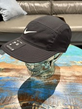 Nike Unisex Dri-FIT Fly Swoosh