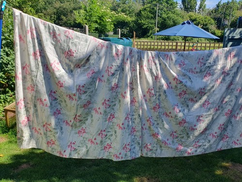Beautiful vintage medium heavy - beautiful,
