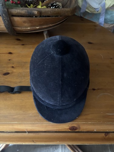 The champion hat charles - champion,
