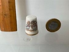 RARE VINTAGE PORCELAIN THIMBLE