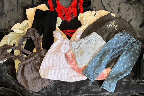 Girls clothes bundle age 24 - girls,