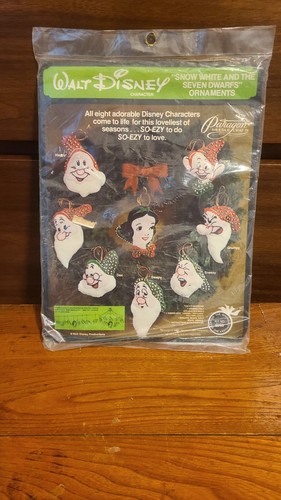 Paragon christmas felt - christmas,