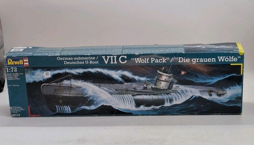 Revell german submarine - 1/72,