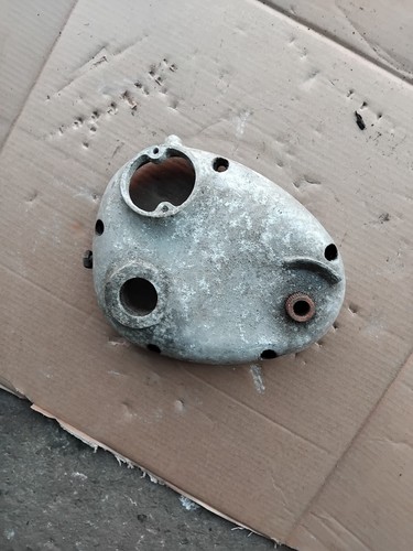 Norton dominator gearbox outer - norton,