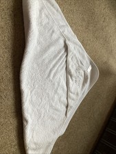 Little White Company 100%