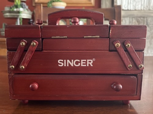 Vintage singer wooden - vintage,