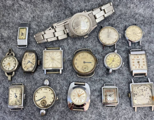Lot watches for ladies - of,