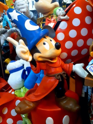 Disney wizard mickey mouse - wizard,