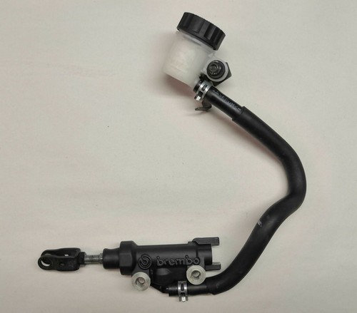 Rear brake pump - with, reservoir