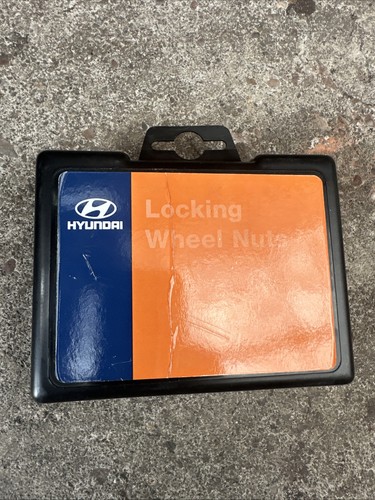 Hyundai i20 locking wheel nut - hyundai,