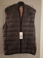 Bnwt Man's hooded Khaki