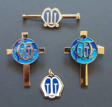 VINTAGE BLUE & WHITE MOTHER'S UNION ENAMELLED PIN BADGES/PENDANTS/BROOCHES x 4