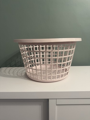 Vintage 1970s pink - pink, plastic