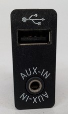 BMW 1 3 5 X3 X5 Series E60 E70 E82 E90 E91 E92 E93 F25  AUX-IN USB Port 9237653