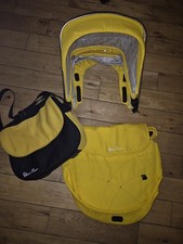 Silver Cross Wayfarer Hood And Apron With Bag Set In Yellow