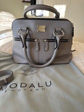 Modalu Pippa handbag. Stylish