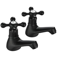 Black victorian bathroom - black,