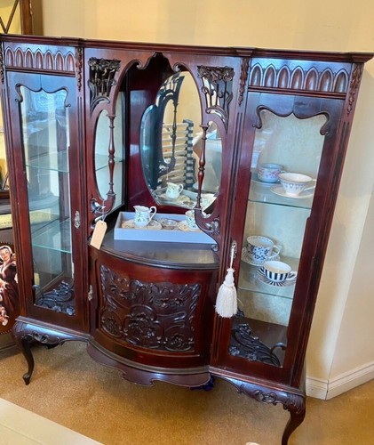 Victorian mahogany bow fronted - bow,