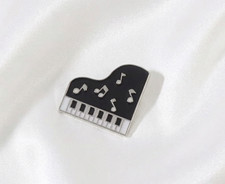 Black & White Metallic Grand