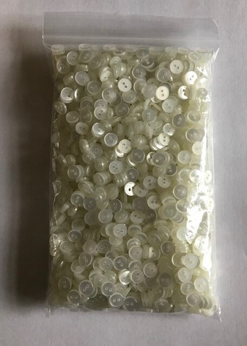 Tiny pearl effect buttons - tiny,