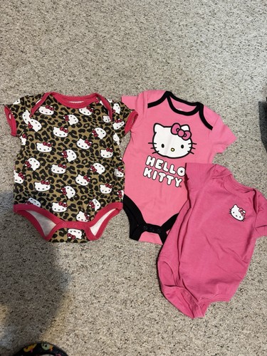 2015 htf hello kitty - 2015, one