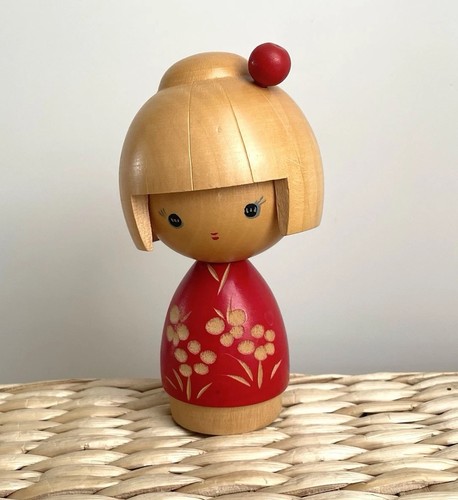 Kokeshi doll osanpo wooden - kokeshi,