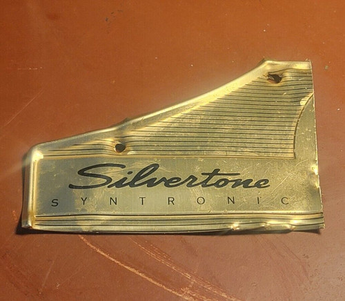 Vintage silvertone tin badge - silvertone,
