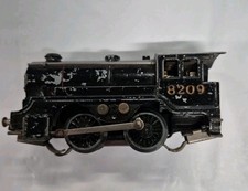 TRIX TTR SPARES REPAIR 3 RAIL PRE WAR LNER 0-4-0 LOCO TENDER 8209 OFFERS INVITED