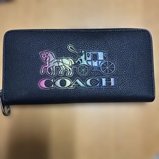 COACH Long Wallet Black Faux