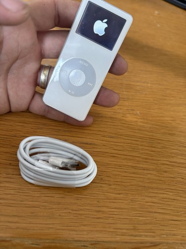 Apple ipod nano 1st - ipod, generation