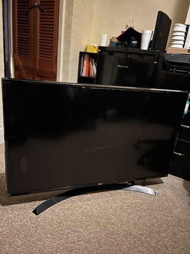 Uq91 smart uhd - 43",